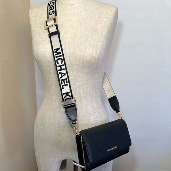 Michael Kors Handbags - Michael Kors black leather large zip around wallet crossbody